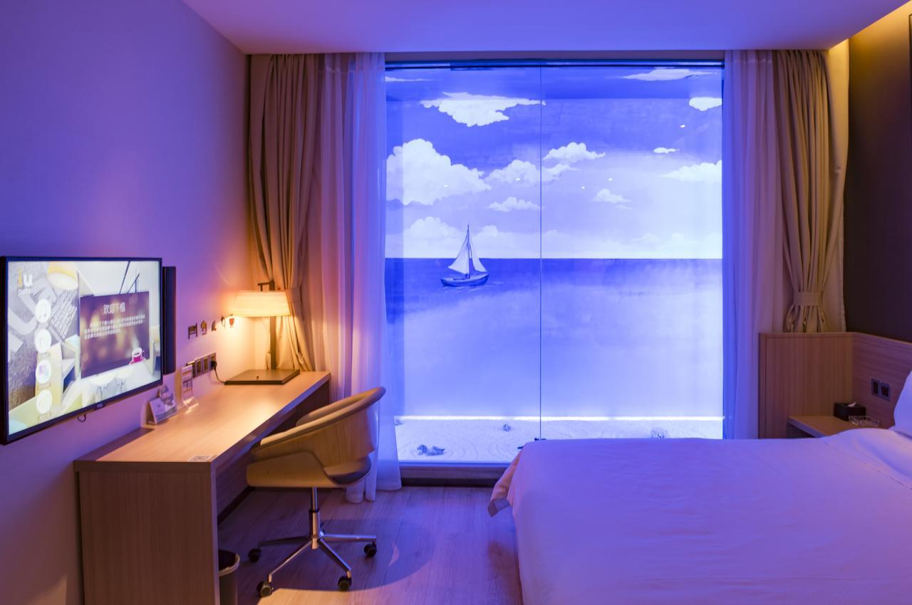 IU Hotel Shanghai Dongchuan Road Metro Station Esterno foto